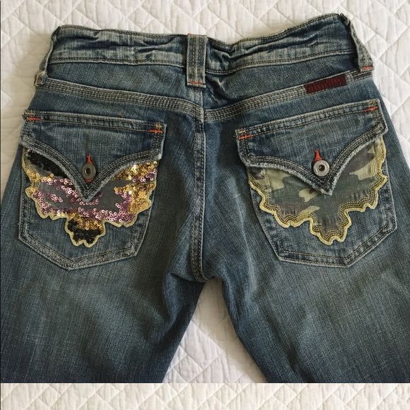 SPECIAL EDITION MISS ME FLAWLESS JEANS. - Picture 2 of 4